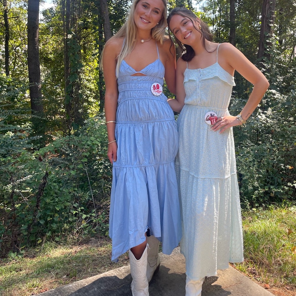 Selling revolve dress on the LEFT